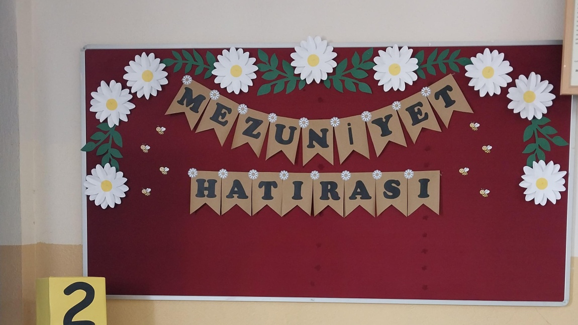 Okulumuzda Mezuniyet Törenleri Gerçekleştirildi